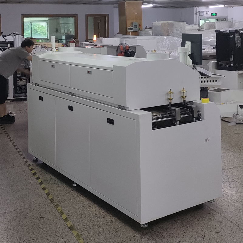 LEYU乐鱼四温区回流焊