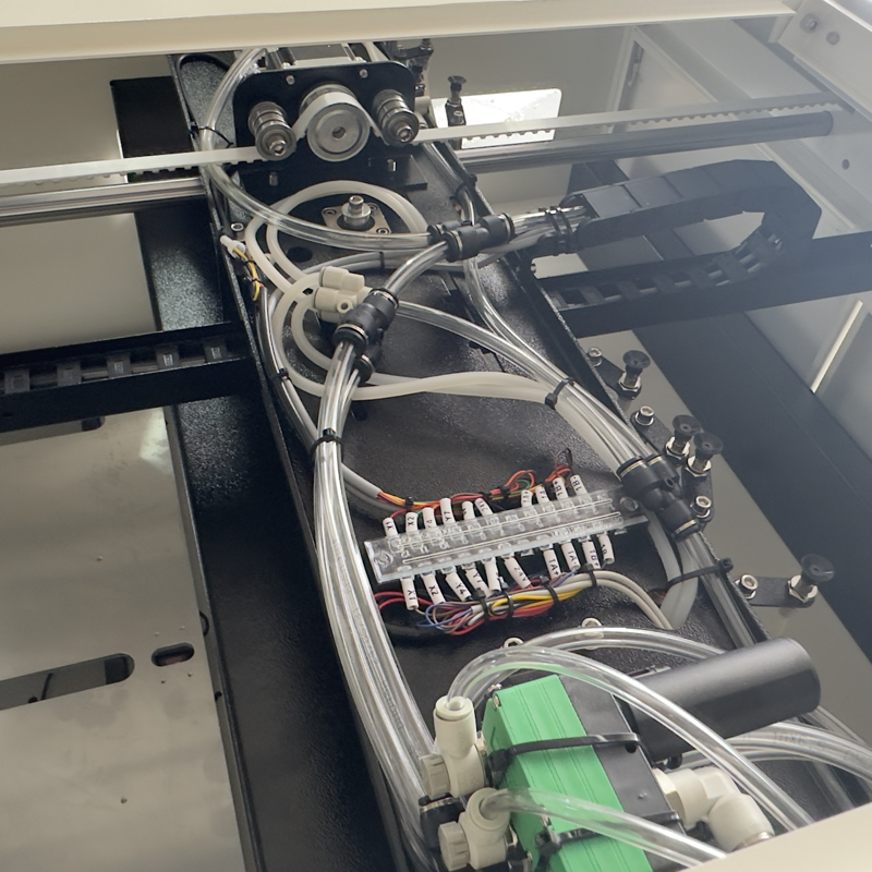 smt设备LEYU乐鱼真空吸板机6