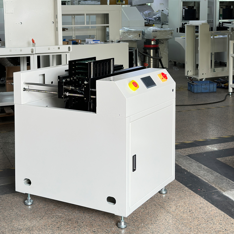 smt设备LEYU乐鱼筛选接驳台